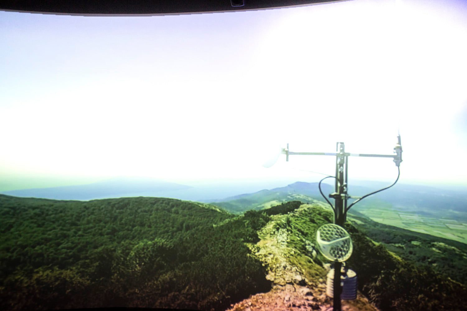 Krajolik fotografija - planine i komunikacijska antena